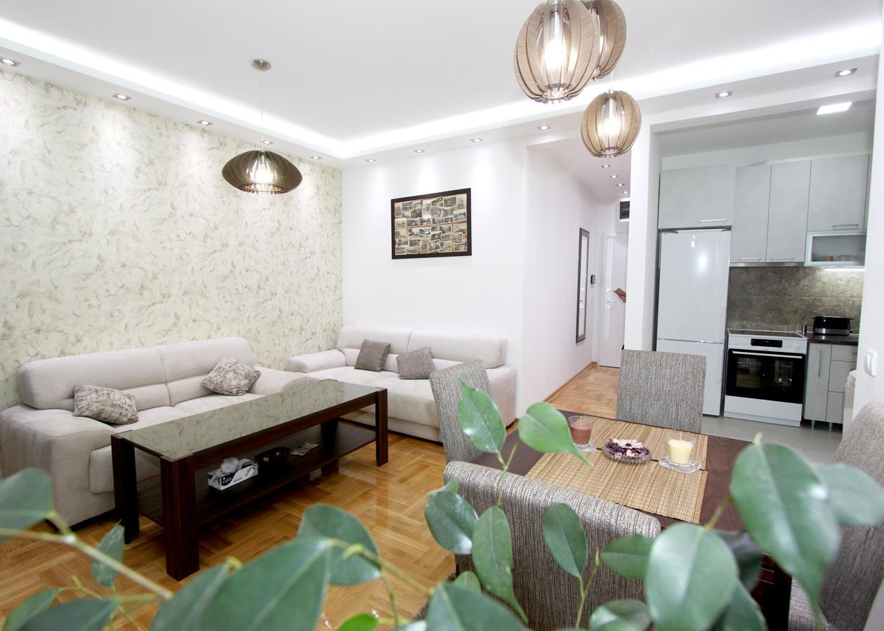 Apartment Iris Beograd Bagian luar foto