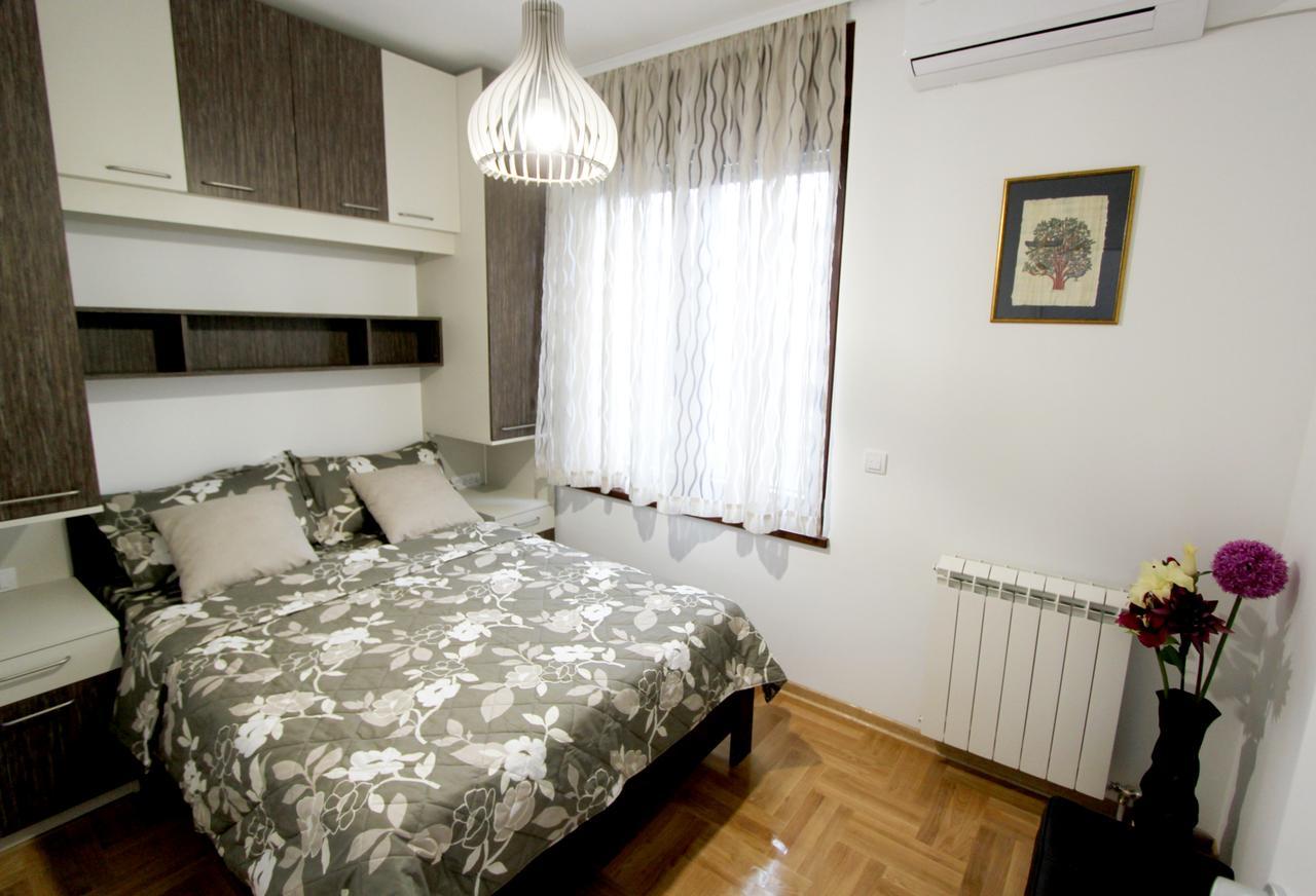 Apartment Iris Beograd Bagian luar foto